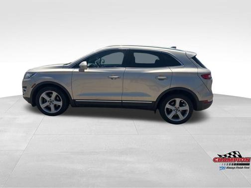 White Gold Metallic 2017 Lincoln MKC Premiere
