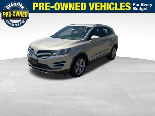 White Gold Metallic 2017 Lincoln MKC Premiere