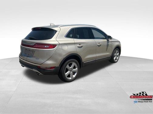 White Gold Metallic 2017 Lincoln MKC Premiere