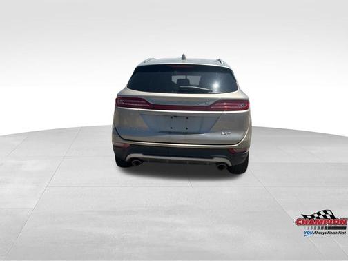 White Gold Metallic 2017 Lincoln MKC Premiere