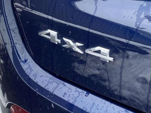 Photo 5 of 37 of 2020 Jeep Compass Limited