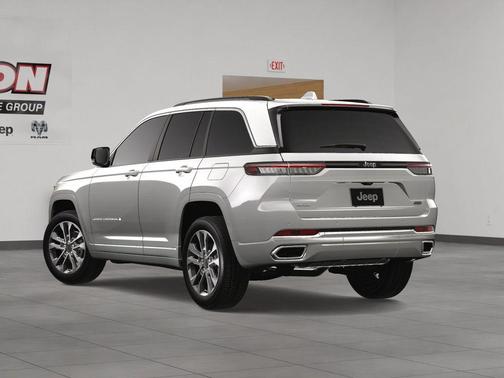 2025 Jeep Grand Cherokee Overland
