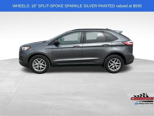 Carbonized Gray Metallic 2022 Ford Edge SE