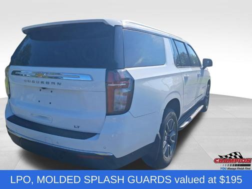 Summit White 2021 Chevrolet Suburban LT