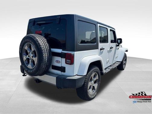 2016 Jeep Wrangler Unlimited Sahara