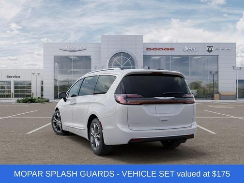 2026 Chrysler Pacifica Pinnacle