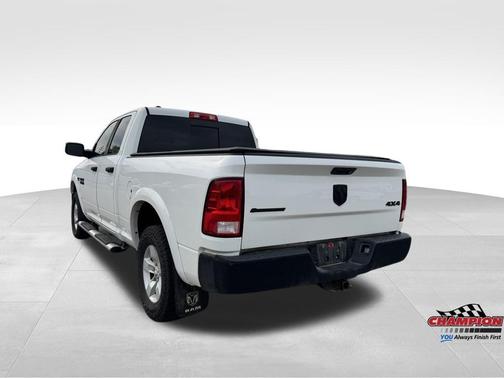 2016 RAM 1500 SLT