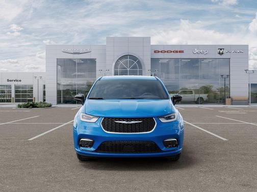 Blue Pearl 2026 Chrysler Pacifica Select