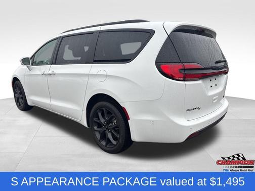 2022 Chrysler Pacifica Limited