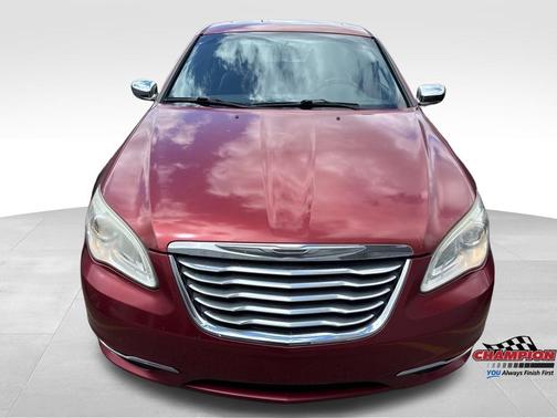 2011 Chrysler 200 Limited