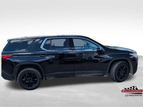 Black Metallic 2018 Chevrolet Traverse LS Fleet