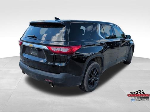 Black Metallic 2018 Chevrolet Traverse LS Fleet