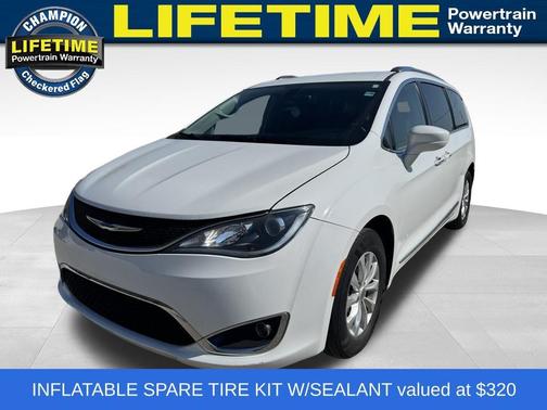 2019 Chrysler Pacifica Touring-L