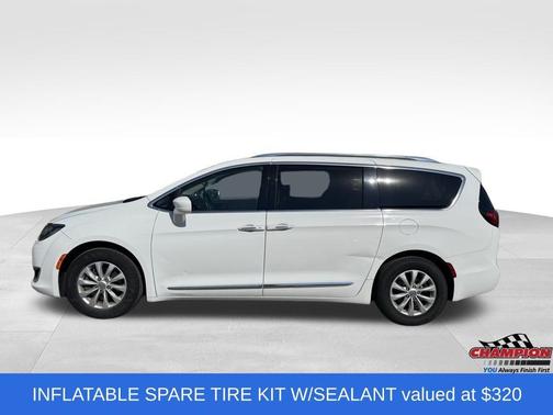 2019 Chrysler Pacifica Touring-L