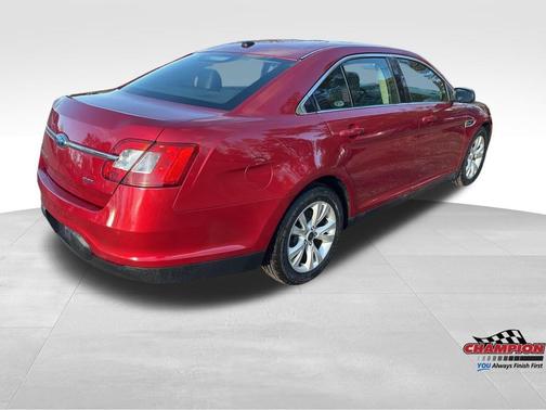 2011 Ford Taurus SEL