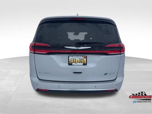 2021 Chrysler Pacifica Hybrid Touring L