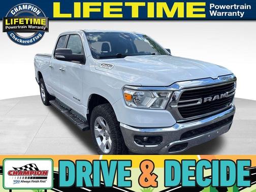 Bright White Clearcoat 2020 RAM 1500 Big Horn