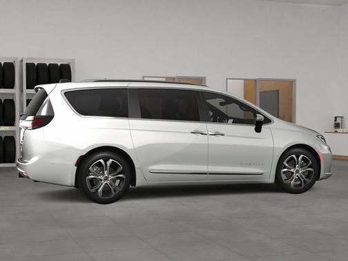 2025 Chrysler Pacifica Pinnacle