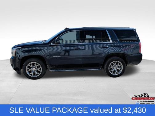 Dark Sapphire Blue 2018 GMC Yukon SLE