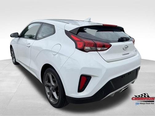 2019 Hyundai Veloster 2.0