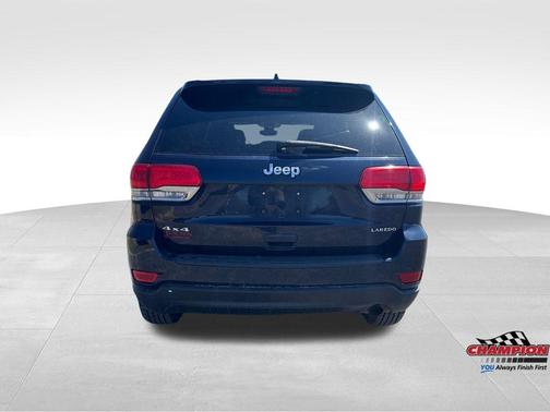 2017 Jeep Grand Cherokee Laredo