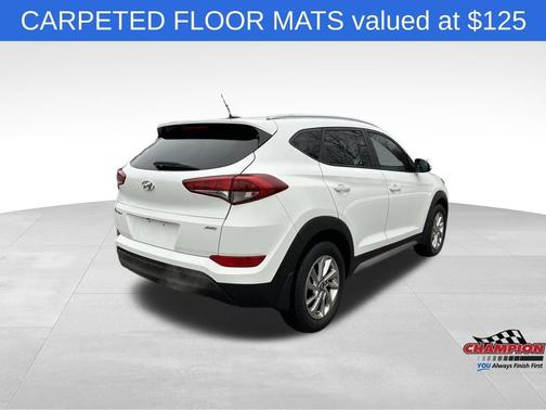 2017 Hyundai TUCSON SE