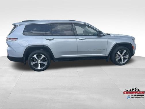 Silver 2023 Jeep Grand Cherokee L Limited