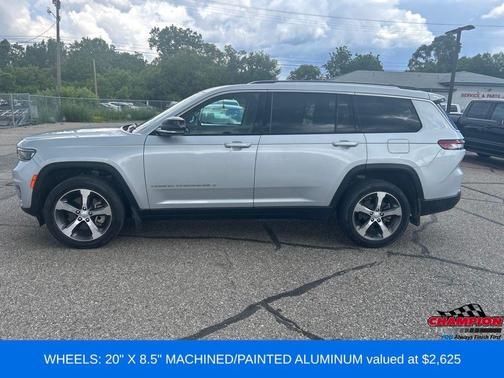 Silver 2023 Jeep Grand Cherokee L Limited
