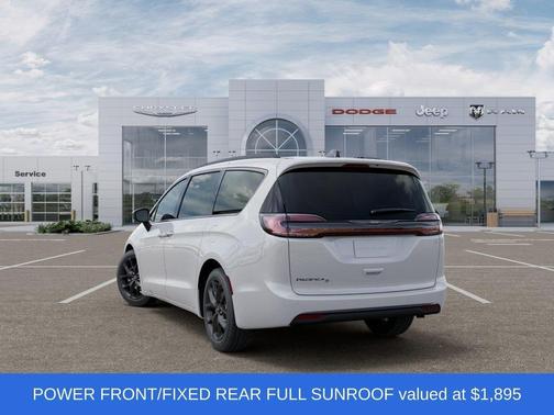 Bright White Clearcoat 2026 Chrysler Pacifica Select