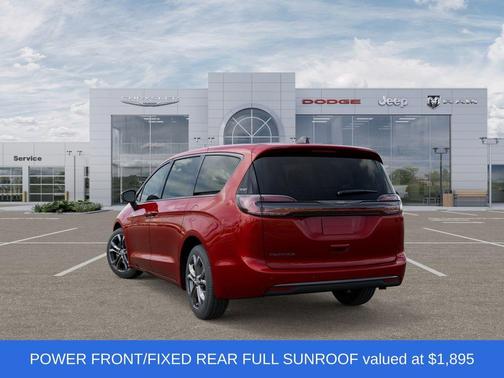 2026 Chrysler Pacifica Select