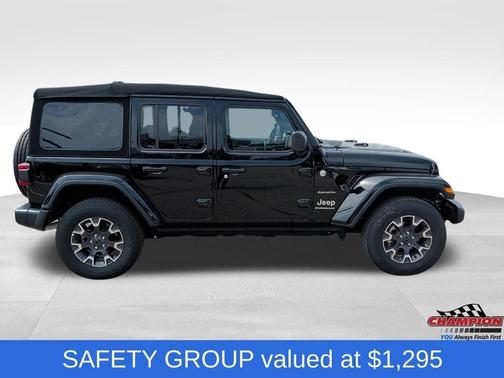 Black Clearcoat 2024 Jeep Wrangler Sahara