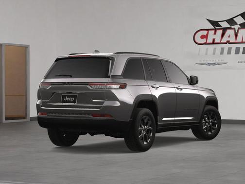 2025 Jeep Grand Cherokee Laredo