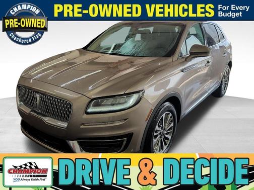 Mocha 2019 Lincoln Nautilus Select
