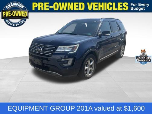 Blue 2016 Ford Explorer XLT