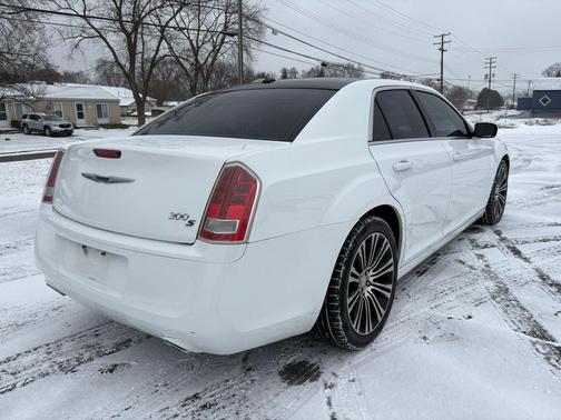 2013 Chrysler 300 S