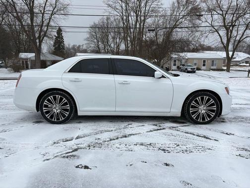 2013 Chrysler 300 S