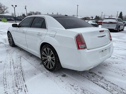2013 Chrysler 300 S