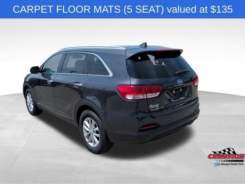 Platinum Graphite 2017 Kia Sorento LX