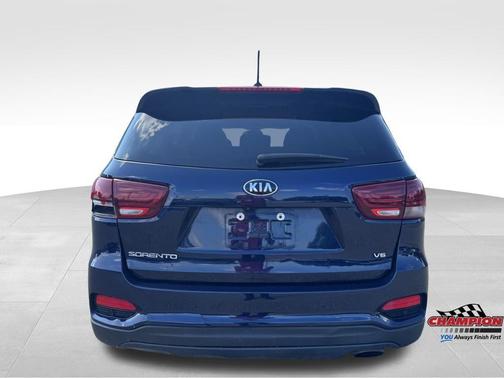 2020 Kia Sorento S