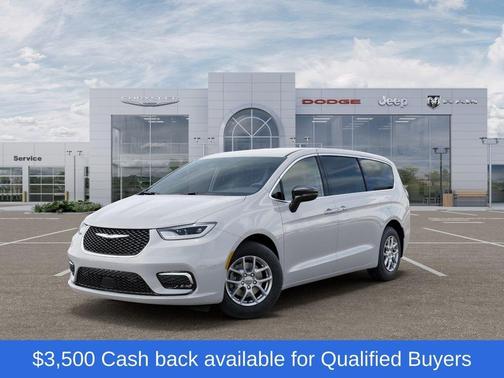 Bright White Clearcoat 2026 Chrysler Pacifica Select