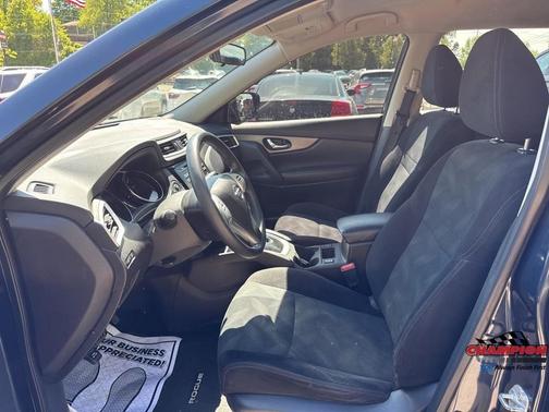 2016 Nissan Rogue 