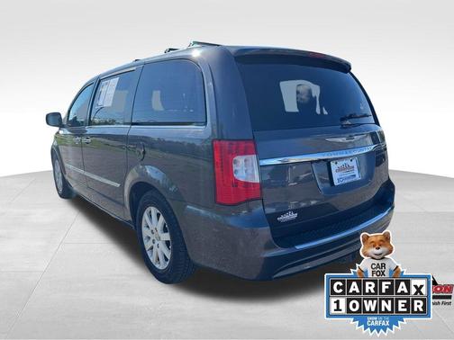 2015 Chrysler Town & Country Touring