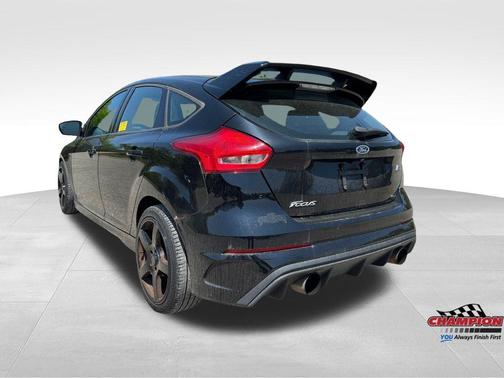 2017 Ford Focus RS Base