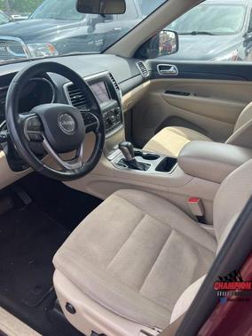 2021 Jeep Grand Cherokee Laredo E