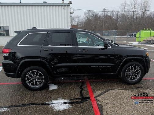 2020 Jeep Grand Cherokee Laredo E