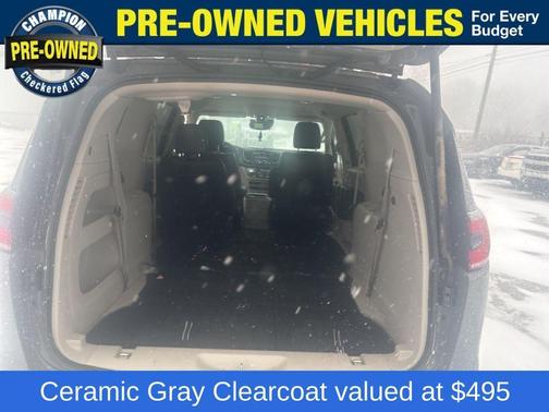 2022 Chrysler Pacifica Touring-L