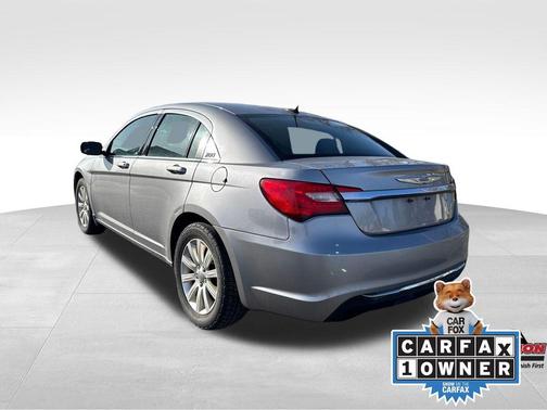 2014 Chrysler 200 Touring