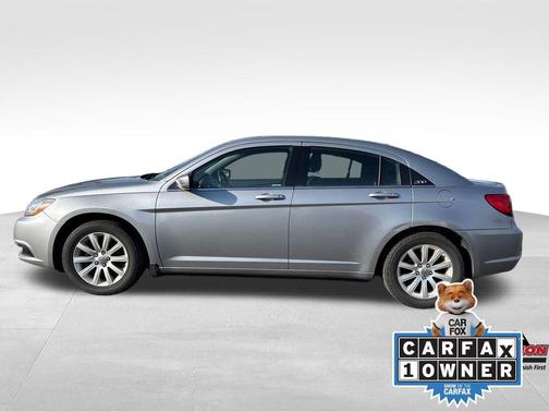 2014 Chrysler 200 Touring