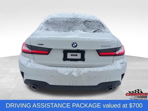 2021 BMW 330 i xDrive