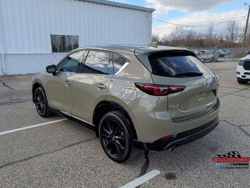 2024 Mazda CX-5 Carbon Edition